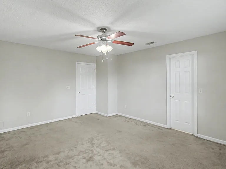 1110 Cornett Ct — Photo 26