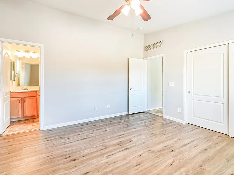 2781 W Mira Dr — Photo 11
