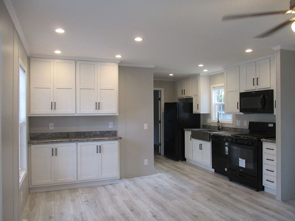 1st image of 6471 S Division Ave #264