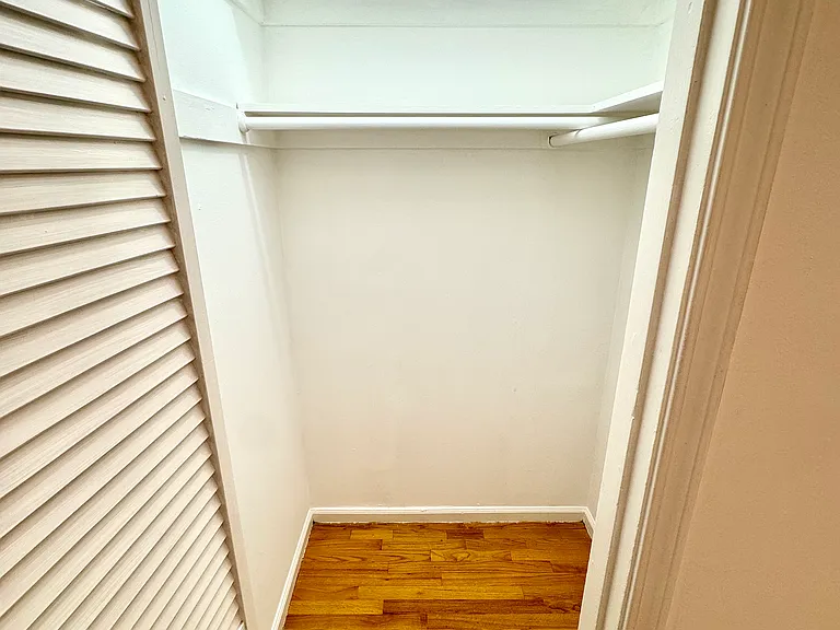 646 Ofarrell St #3 — Photo 6