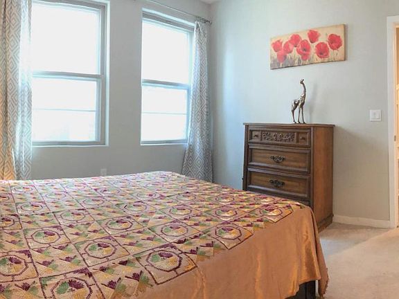 4th image of 990 Cassia Pl