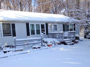 18 Club View Dr, Bath, NY 14810