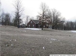 4958 Tucker Ridge Rd, Walls, MS 38680