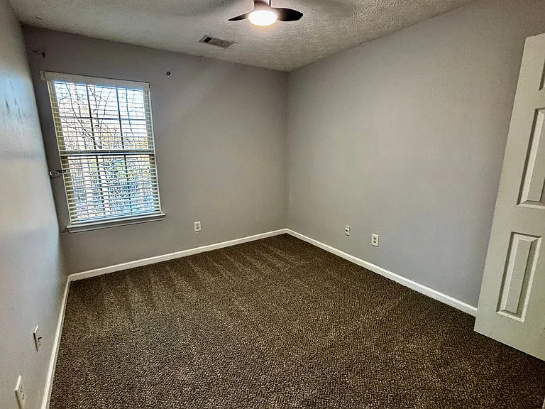 4249 High Park Ln — Photo 18