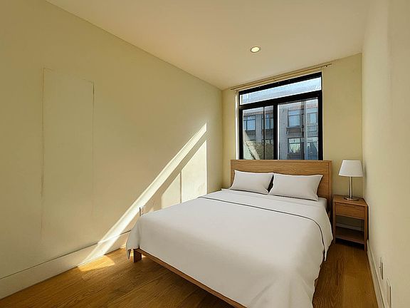 2nd image of 141 Troutman St APT 3L