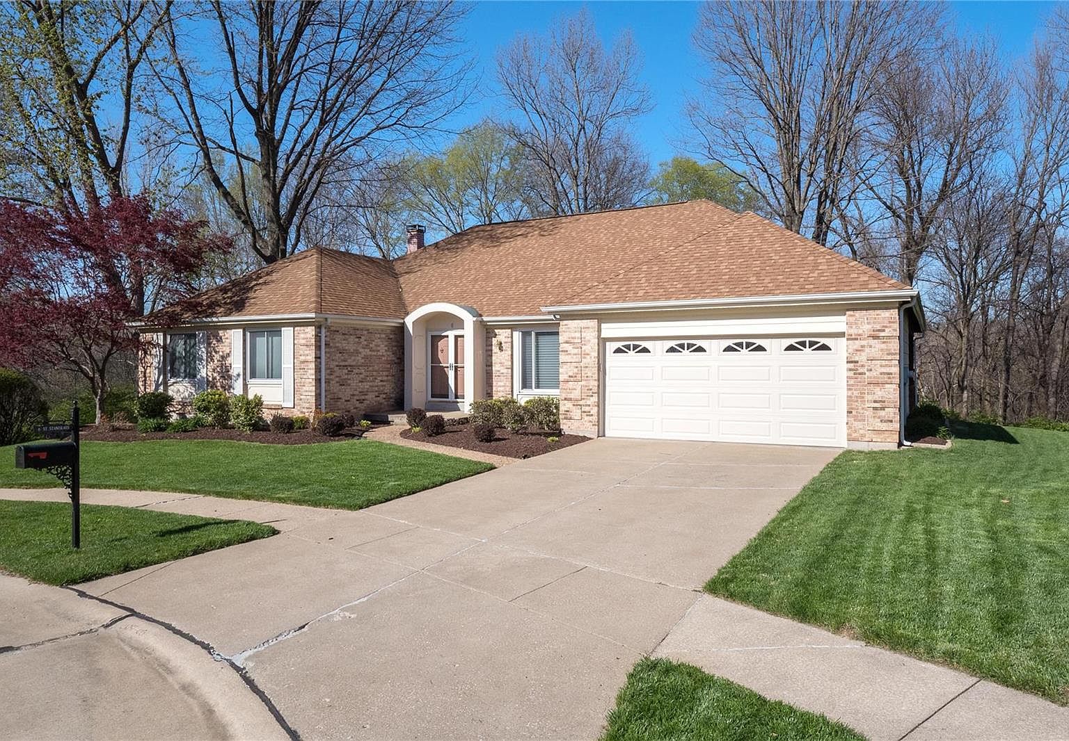 6 Saint Stanislaus Ct, Florissant, MO 63031 Zillow