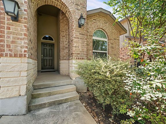 2nd image of 6010 Akin Cir