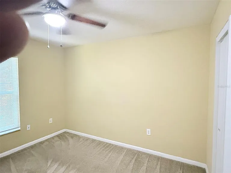 2615 E Curtis St — Photo 16