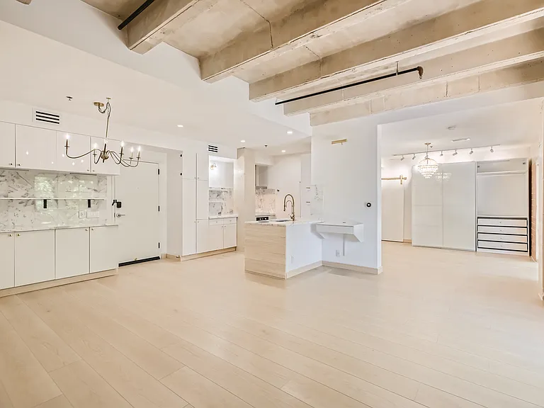 1115 S Alamo St #2402 — Photo 20
