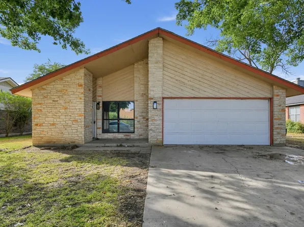 1805 Cedarlawn St, Taylor, TX 76574