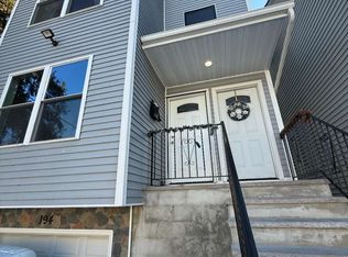 194 N 1st St #1, Paterson, NJ