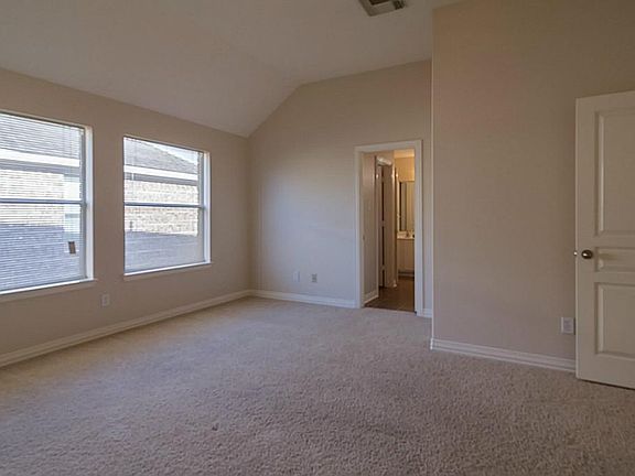 3rd image of 18015 Blues Point Dr