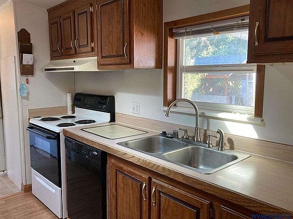 4th image of 403 Durbin Dr #31