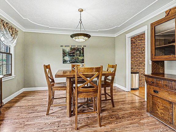 3rd image of 50955 Country Knolls Dr