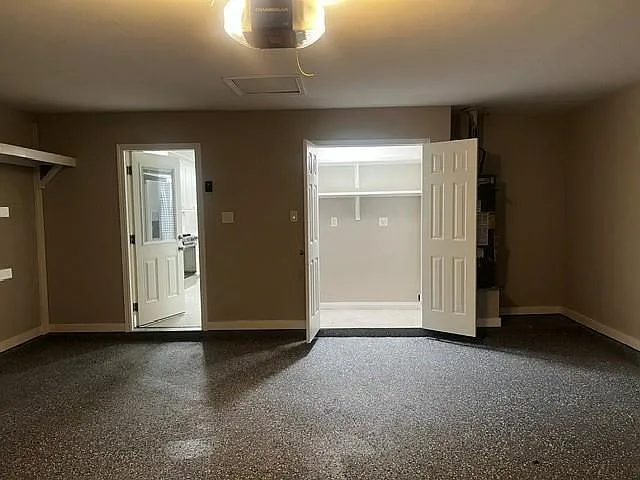 3230 Meadway Dr — Photo 6