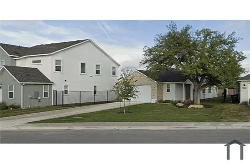 3709 Mesquite Valley Rd Photo 1