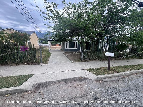 3rd image of 370 W 44th St