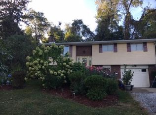 722 Sarah St, Carnegie, PA 15106