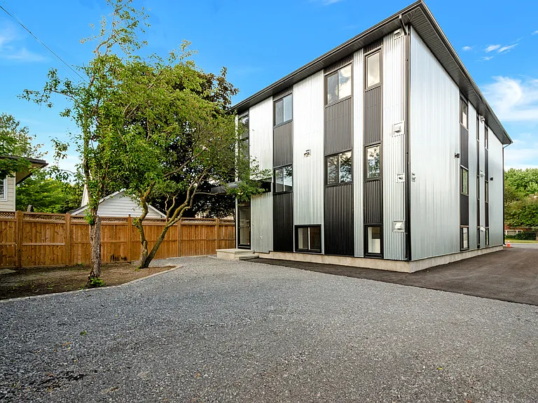 206 Alfred St #2 — Photo 2
