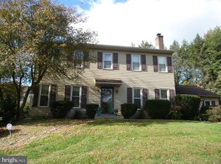 308 Faulkner Dr, Lancaster, PA 17601