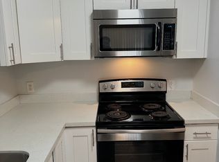 615 SW 155th St APT 3B, Burien, WA 98166