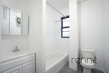 Rented by Rennit Inc.