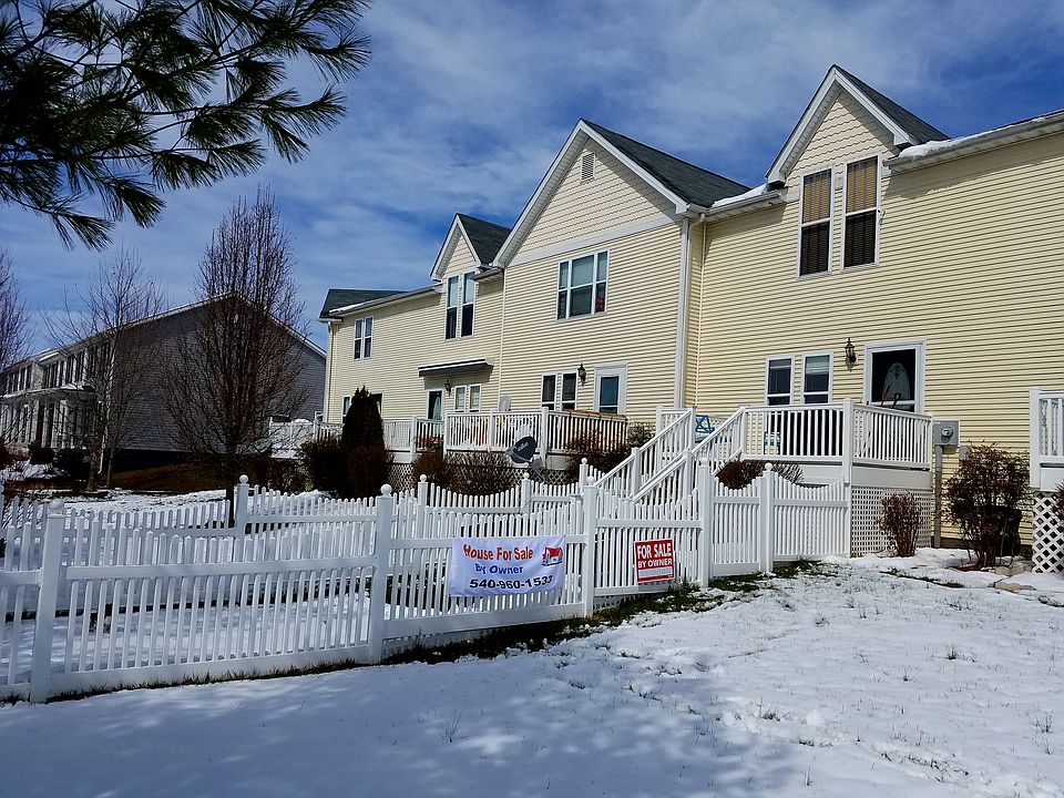 1st image of 1212 Victorian Village Dr