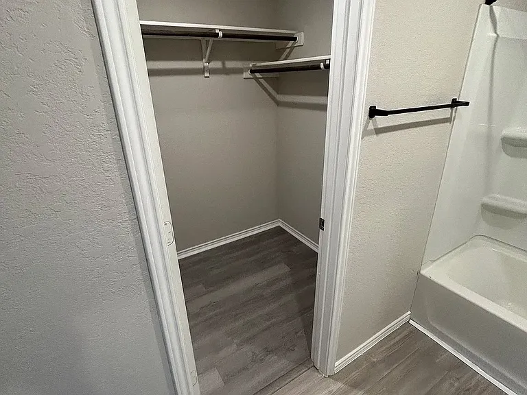 14610 Calaveras Crk — Photo 4