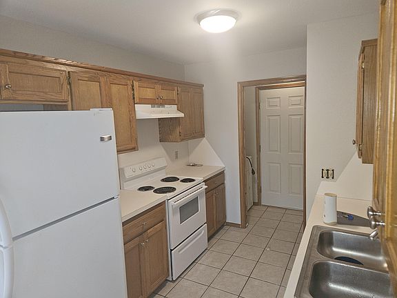 4th image of 1679 E Evalyn Cir
