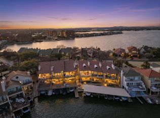 403 Island Dr, Horseshoe Bay, TX 78657