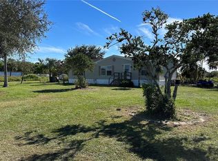 14942 Lloyd Andrews Rd, Wimauma, FL 33598