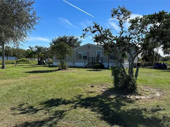 14942 Lloyd Andrews Rd, Wimauma, FL 33598