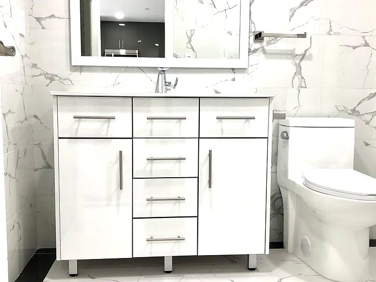 4904 Spruce St #310 — Photo 16