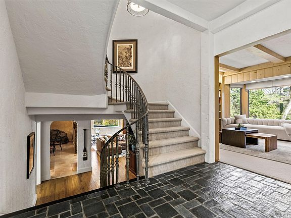 5th image of 112 Woodlands Road