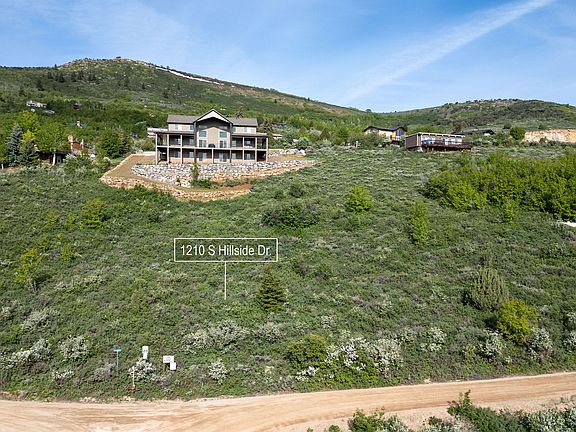 2nd image of 1210 S Hillside Dr