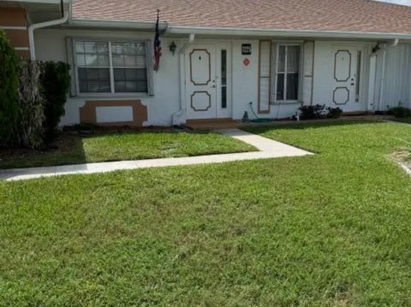 1225 S Lakes End Dr APT A, Fort Pierce, FL 34982