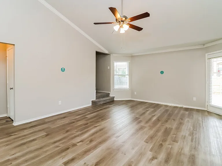 2105 Pacino Dr — Photo 6