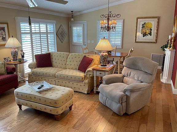 4th image of 2415 Laurel Bay Ln