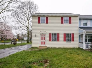 447 Coreopsis Dr, Lancaster, PA