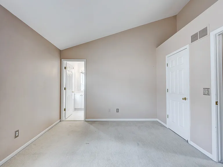 159 N Georgetown Sq — Photo 11