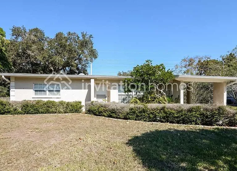 3701 Schwalbe Dr — Photo 1