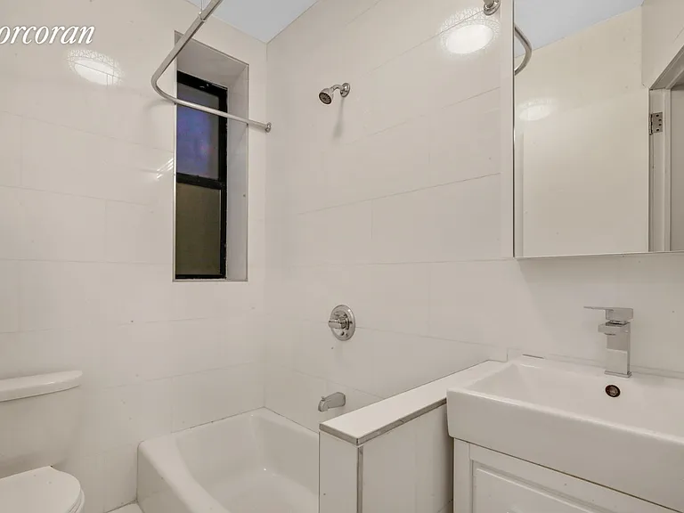 603 W 140th St #33 — Photo 5