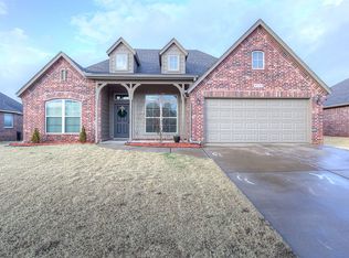 4522 S Narcissus Ave W, Broken Arrow, OK 74011