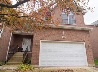 64 N Leslie Ln, Palatine, IL 60067