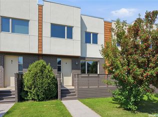 103 Willis Cres #6, Saskatoon, SK S7T0N5