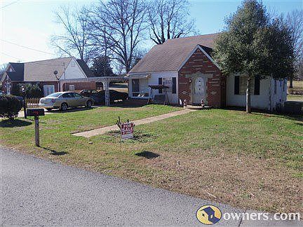 1st image of 105 Carlisle Ave