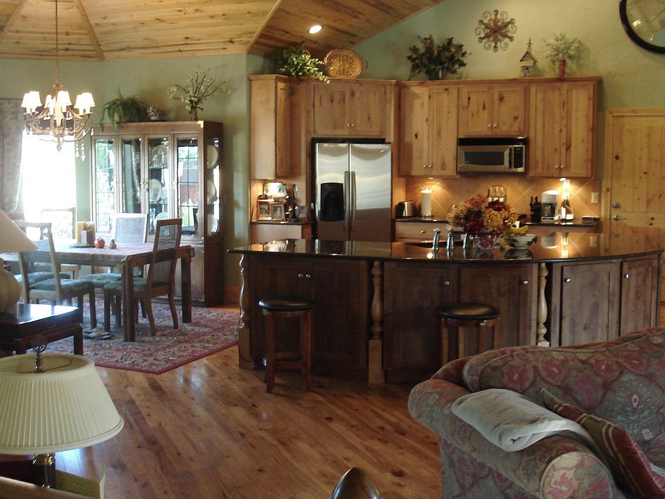 gourmet kitchen