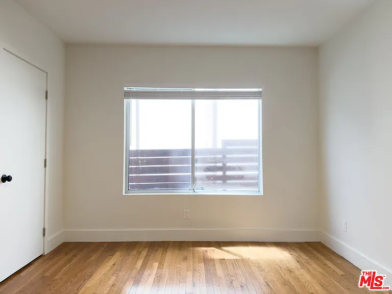 1947 Clinton St #700 — Photo 8