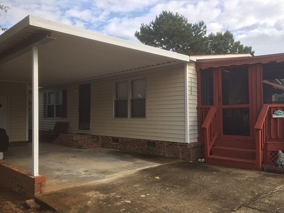 Screened porch entrance
