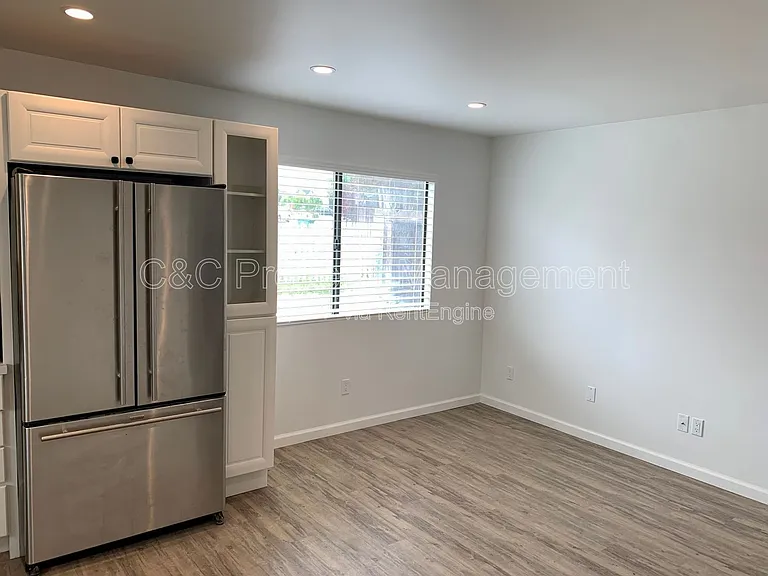 628 Eardley Ave — Photo 5